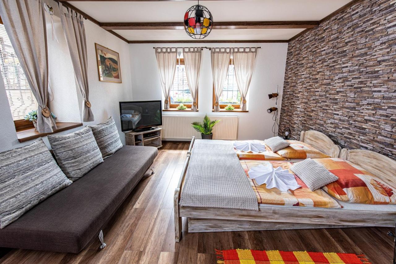 Penzion Aurel Liptovský Ján Exteriér fotografie